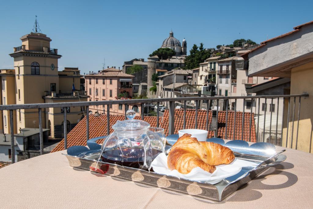 Hotel Italia & Lombardi Montefiascone Exterior photo